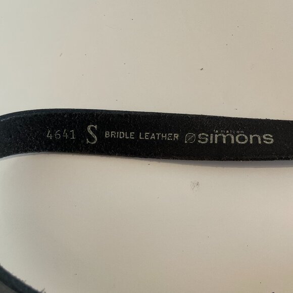Vintage Bridle Black leather brass belt - Small -  La Maison Simons - Picture 2 of 3